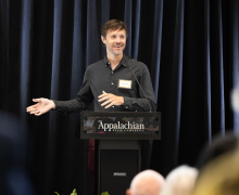 App State alumnus Tommy Guy ’07 shares remarks at the 2024 Appalachian Scholarship Celebration as the featured donor speaker. Guy is a graduate of the College of Arts and Sciences — holding degrees in religion and philosophy and mathematics — and has established multiple scholarships within the college. Photo by Chase Reynolds